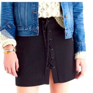 Madewell Black Lace Up Mini Skirt Size 6 Grommet Chic Modern Size 6